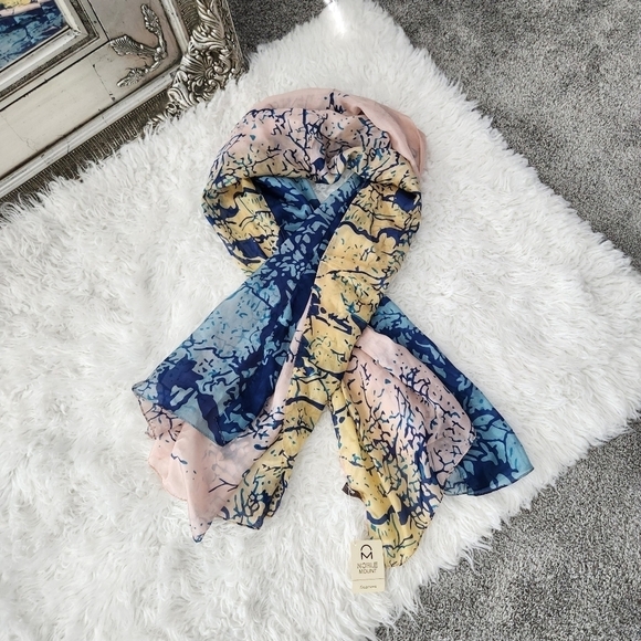 Noble Mount Women's Premium 100% Silk Scarf. New. Fabric:Made with 100% premiu - Picture 2 of 5